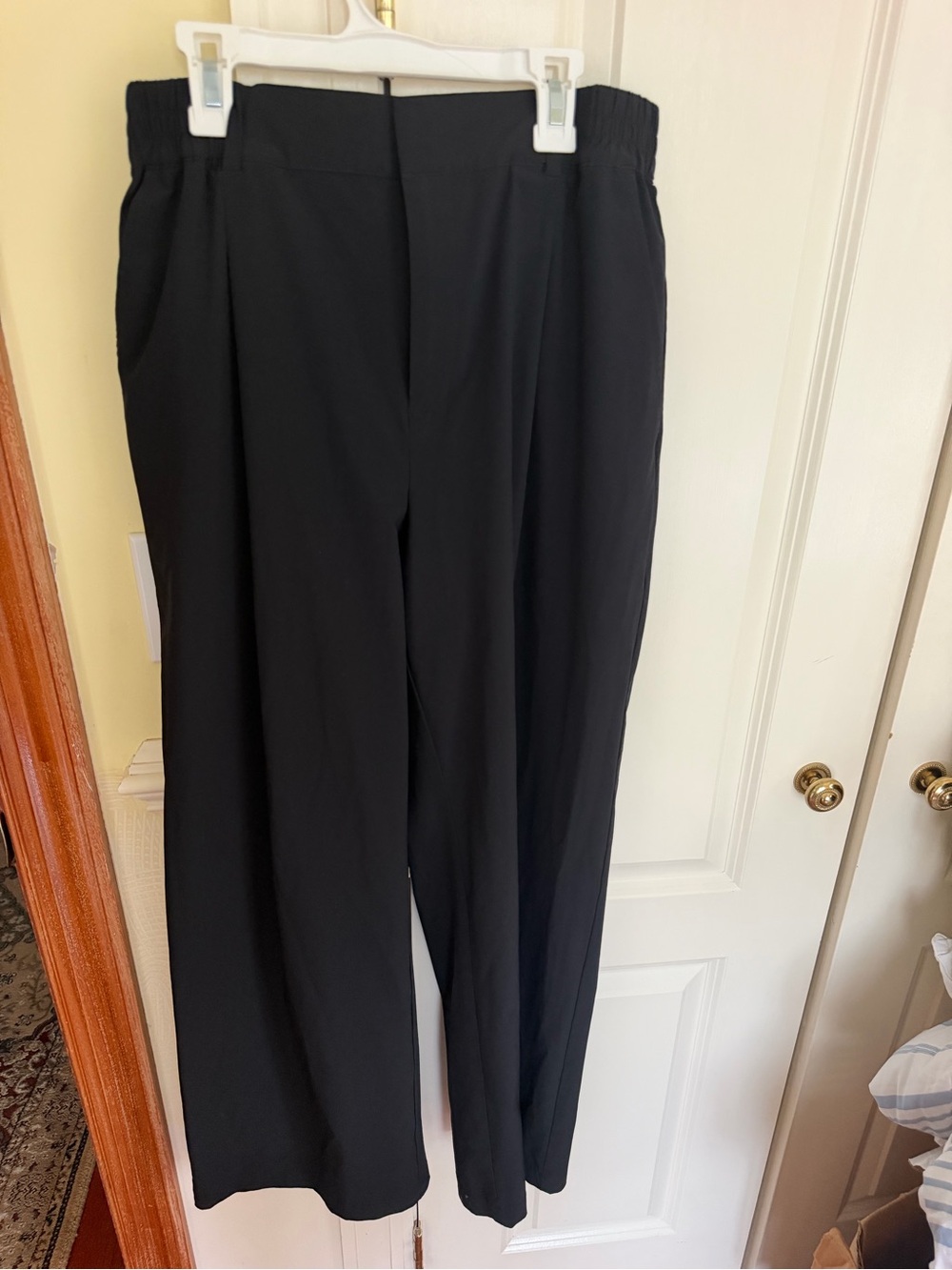 ALO Yoga Men's Black Dress Pants with Elastic Back Waist